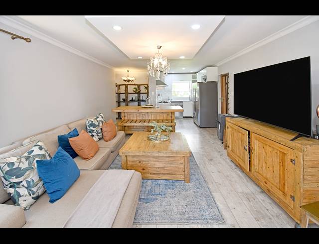 2 BEDROOM APARTMENT FOR SALE IN MORNINGSIDE